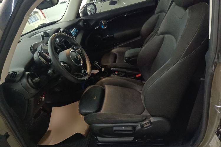 Used MINI 2018 1.5T COOPER Artist Left Front Seat
