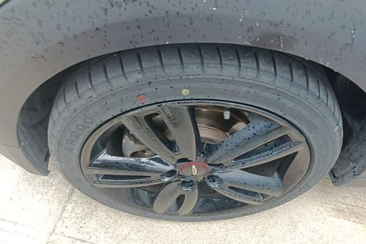 Used MINI 2018 1.5T COOPER Racing Driver Left Front Wheel Hub