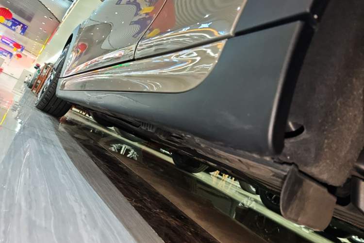 Used MINI 2018 1.5T COOPER Racing Driver Left Side Sill