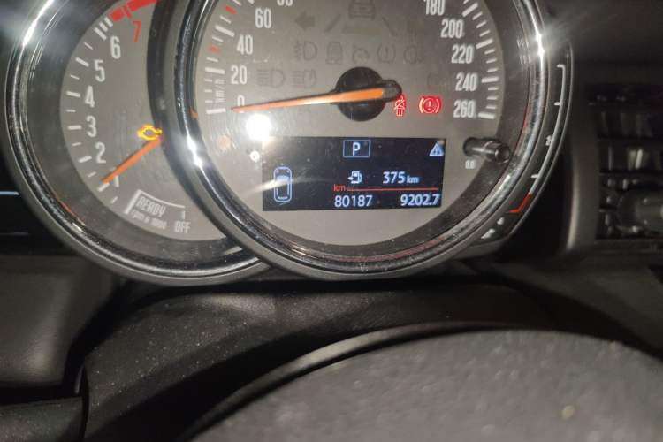 Used MINI 2018 1.5T COOPER Classic Edition Five-Door Version Odometer Close Up