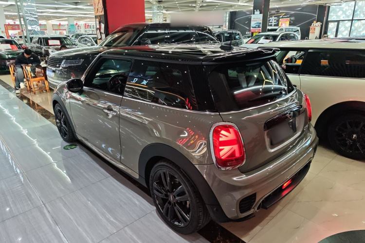 Used MINI 2018 1.5T COOPER Racing Driver Rear Left 45 Deg
