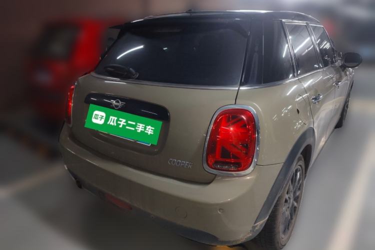 Used MINI 2018 1.5T COOPER Classic Edition Five-Door Version Rear Right 45 Deg