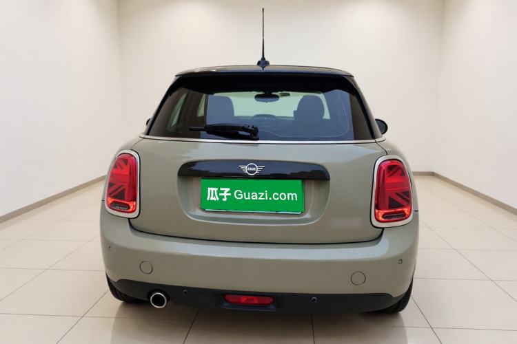 Used MINI 2018 1.5T COOPER Classic Edition Five-Door Version Rear