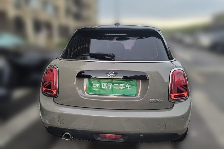 Used MINI 2018 1.5T COOPER Classic Edition Five-Door Version Rear