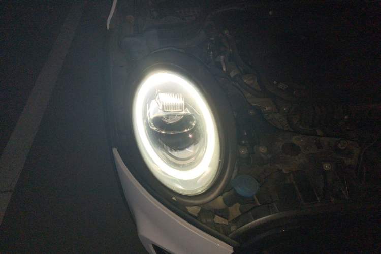 Used MINI 2018 1.5T COOPER Racing Driver Right Front Headlight