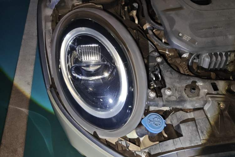 Used MINI 2018 1.5T COOPER Classic Edition Right Front Headlight