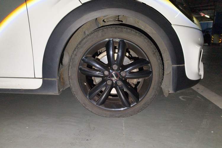 Used MINI 2018 1.5T COOPER Racing Driver Right Front Wheel Hub