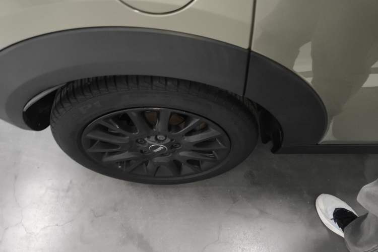 Used MINI 2018 1.5T COOPER Classic Edition Five-Door Version Right Rear Wheel Hub
