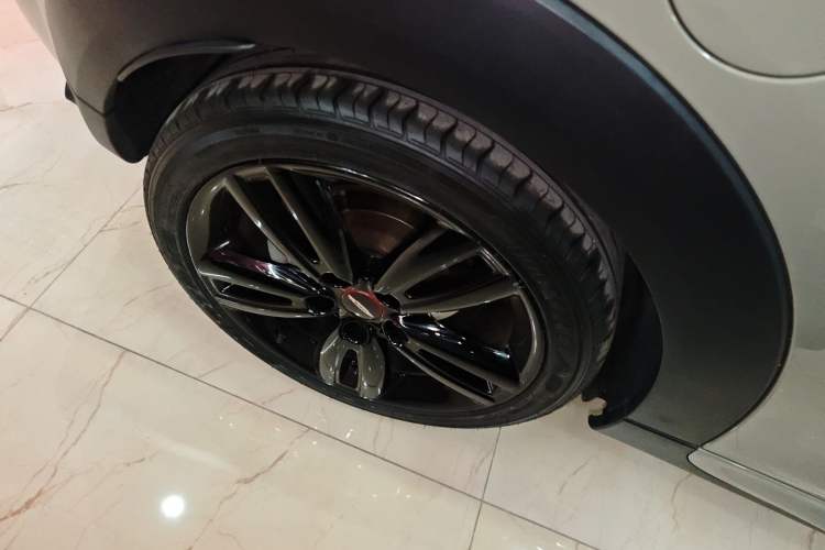 Used MINI 2018 1.5T COOPER Racing Driver Right Rear Wheel Hub