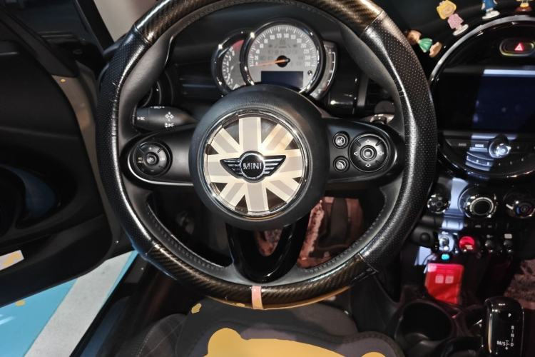 Used MINI 2018 1.5T COOPER Classic Edition Steering Wheel
