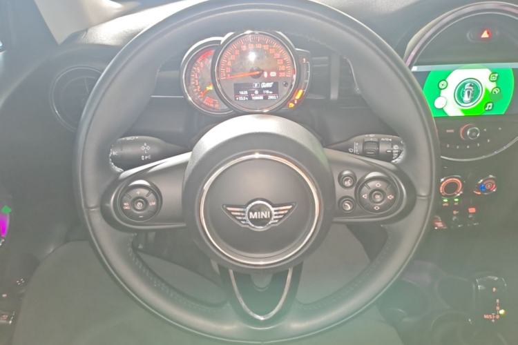 Used MINI 2018 1.5T COOPER Classic Edition Steering Wheel