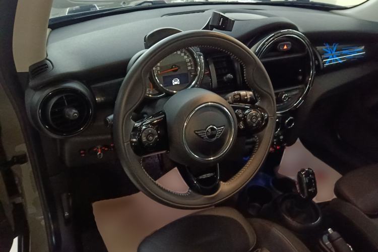 Used MINI 2018 1.5T COOPER Artist Steering Wheel
