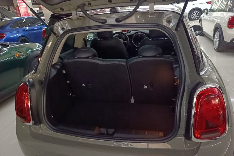 Used MINI 2018 1.5T COOPER Artist Trunk