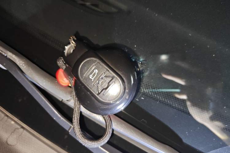 Used MINI 2018 1.5T COOPER Classic Edition Vehicle Key