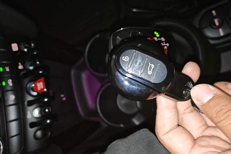 Used MINI 2018 1.5T COOPER Classic Edition Vehicle Key