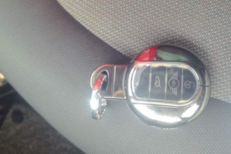 Used MINI 2018 1.5T ONE PLUS Vehicle Key