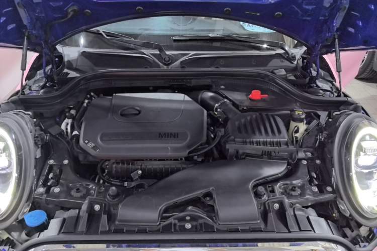 Used MINI 2018 1.5T COOPER CABRIO Artist Engine Bay