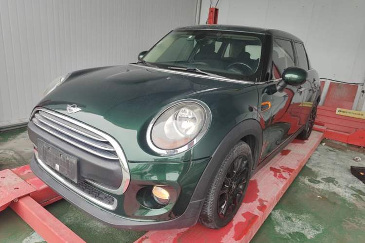 Used MINI 2018 1.5T ONE PLUS Five-Door Edition Guazi used car, China used car export, Used car for sale, Used cars, Cheapest cars for sale