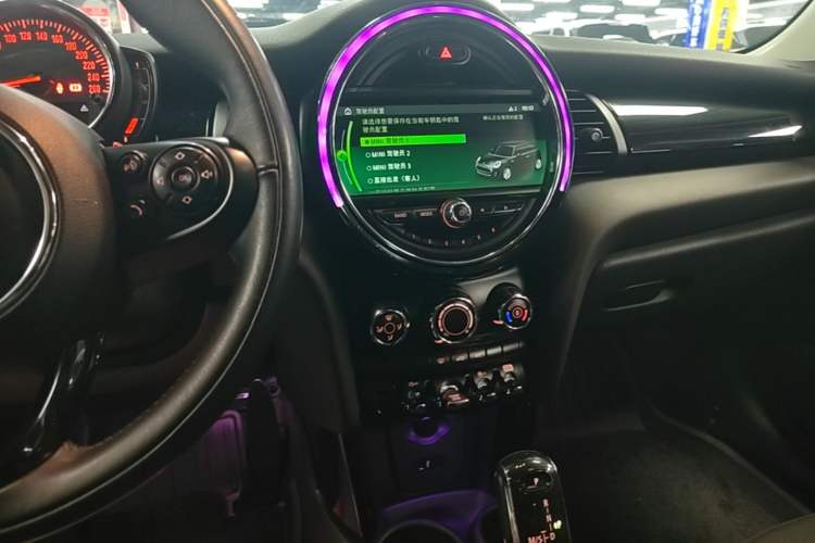 Used MINI 2018 1.5T COOPER Classic Edition Audio And AC Panel