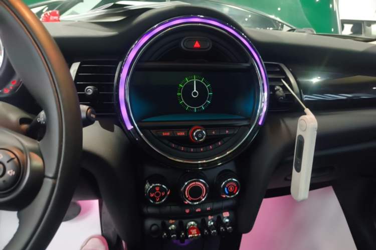 Used MINI 2018 1.5T COOPER Classic Edition Audio And AC Panel