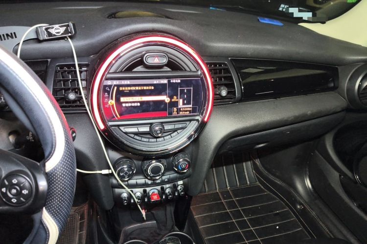 Used MINI 2018 1.5T COOPER Classic Edition Audio And AC Panel