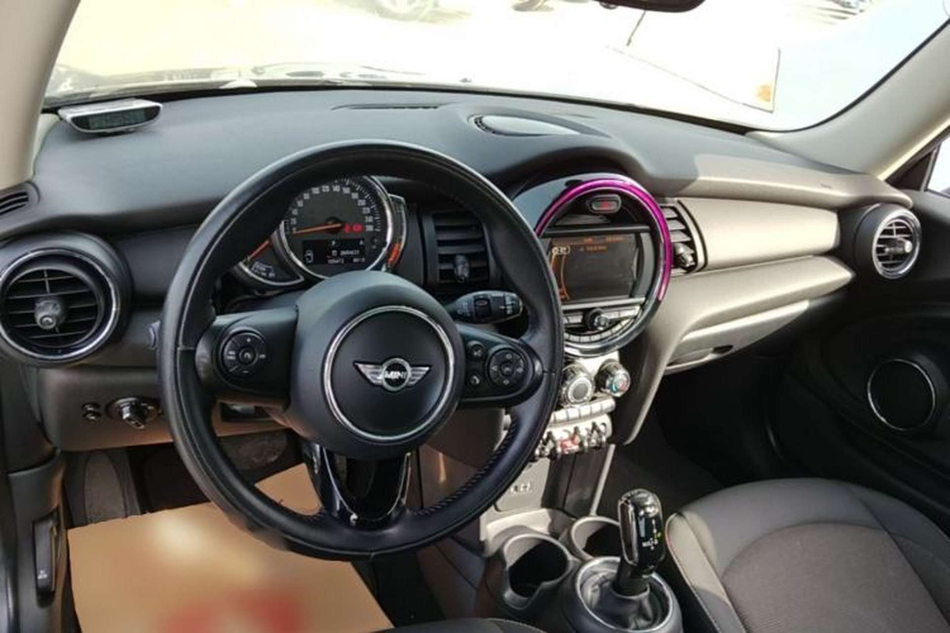 Used MINI 2018 1.5T ONE PLUS Center Console