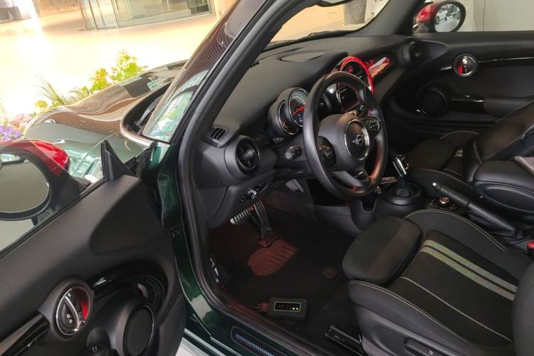 Used MINI 2018 1.5T COOPER Racing Driver Driver Seat