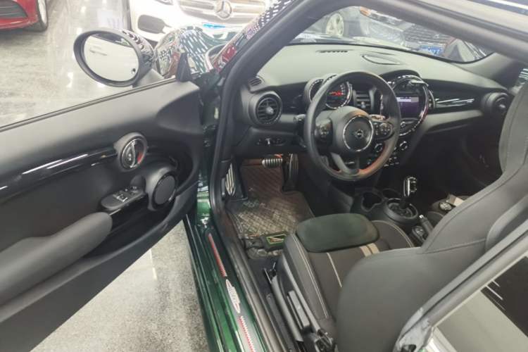 Used MINI 2018 1.5T COOPER Racing Driver Driver Seat