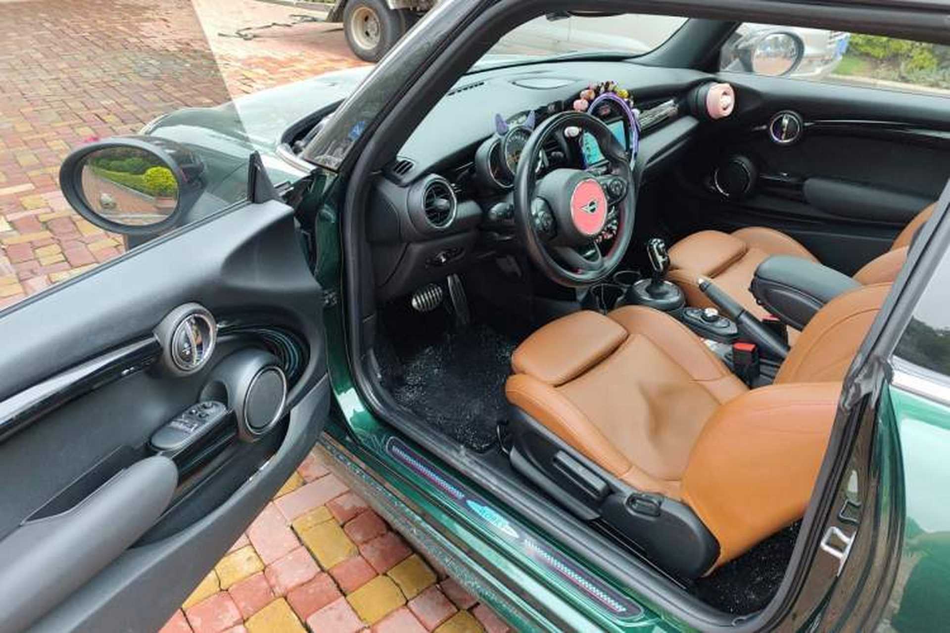 Used MINI 2018 1.5T COOPER Racing Driver Driver Seat