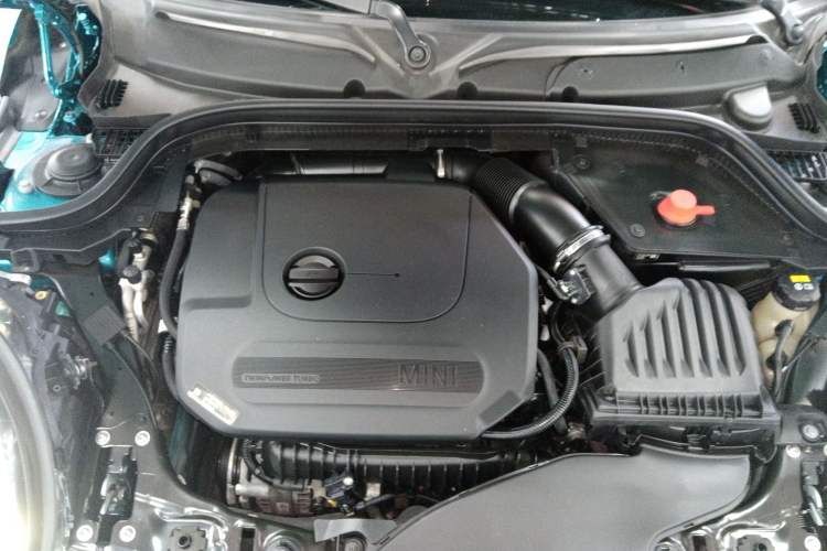 Used MINI 2018 1.5T COOPER CABRIO Artist Engine Bay