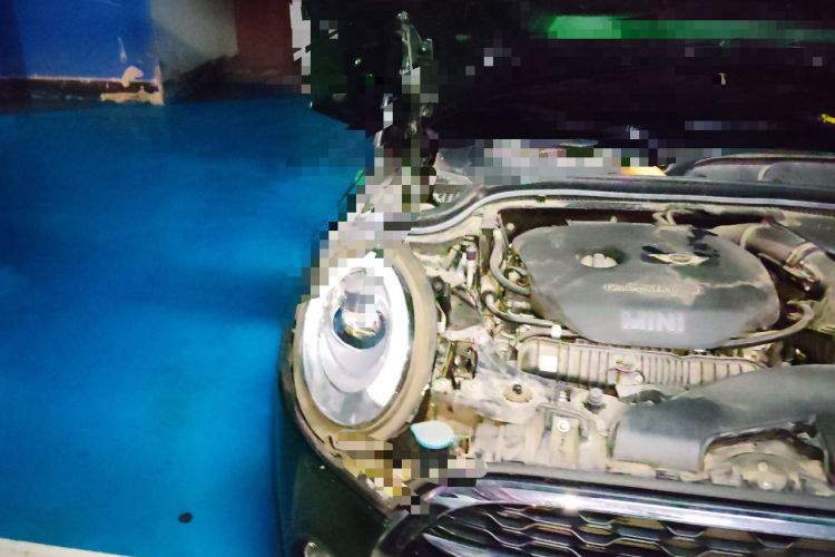 Used MINI 2018 2.0T COOPER S Classic Edition Engine Bay Right
