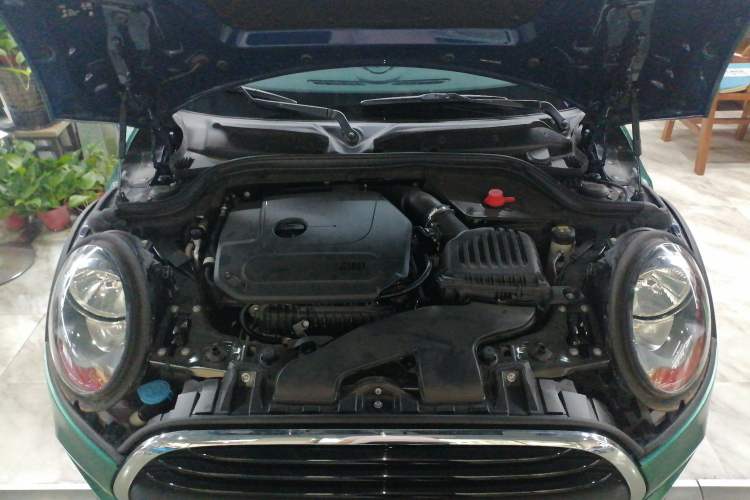 Used MINI 2018 1.5T ONE PLUS Engine Bay