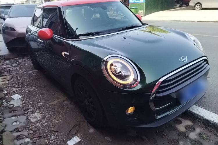 Used MINI 2018 1.5T COOPER Classic Edition Five-Door Version Exterior 1