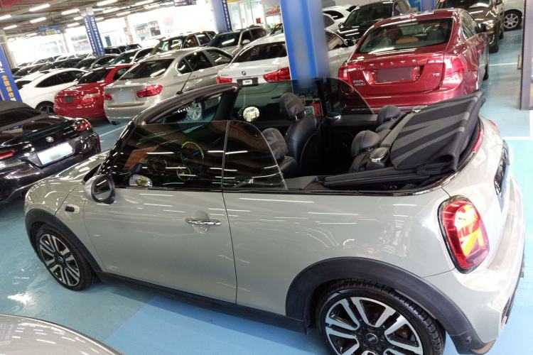 Used MINI 2018 1.5T COOPER CABRIO Artist Exterior 3