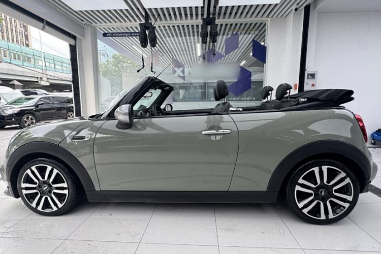 Used MINI 2018 1.5T COOPER CABRIO Artist Exterior 5