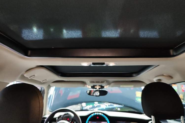 Used MINI 2018 1.5T COOPER Classic Edition Five-Door Version Headliner