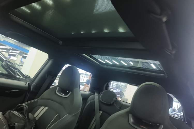 Used MINI 2018 1.5T COOPER Racing Driver Headliner