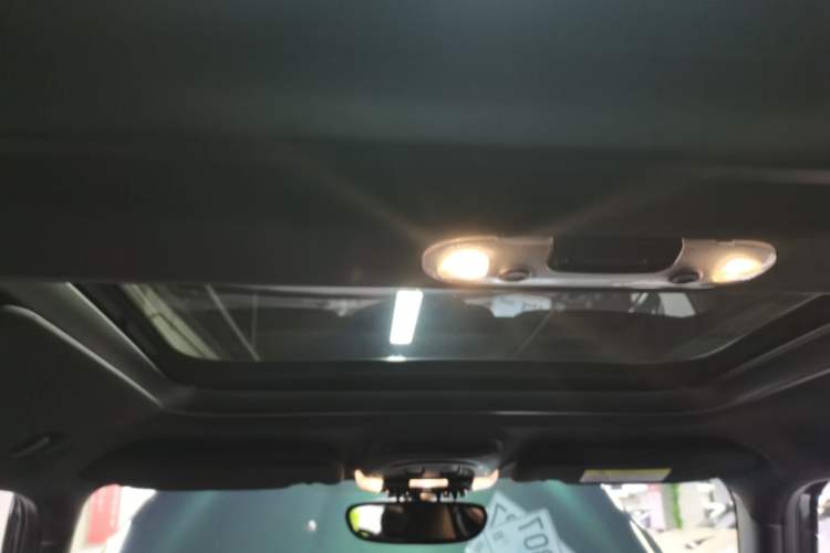 Used MINI 2018 1.5T COOPER Racing Edition Five-Door Version Headliner