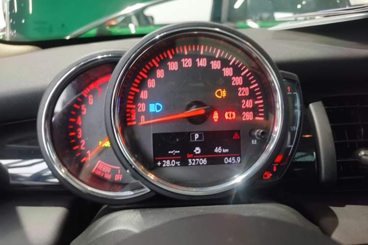 Used MINI 2018 1.5T COOPER Classic Edition Instrument Cluster