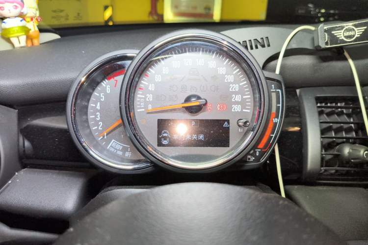 Used MINI 2018 1.5T COOPER Classic Edition Instrument Cluster