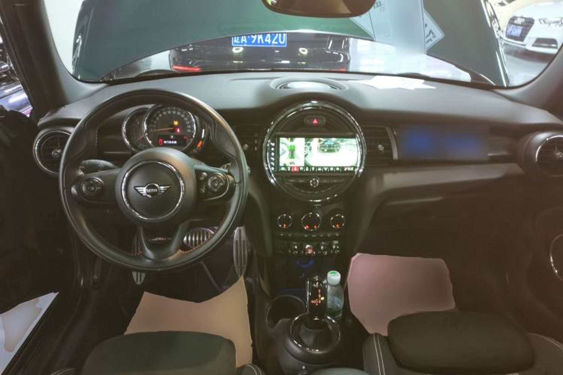 Used MINI 2018 1.5T COOPER Racing Edition Five-Door Version Interior 2