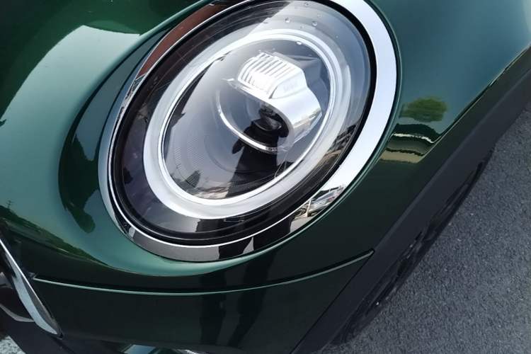 Used MINI 2018 1.5T COOPER Classic Edition Five-Door Version Left Front Headlight