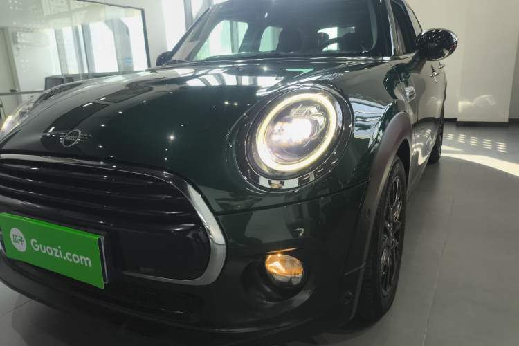 Used MINI 2018 1.5T COOPER Classic Edition Five-Door Version Left Front Headlight