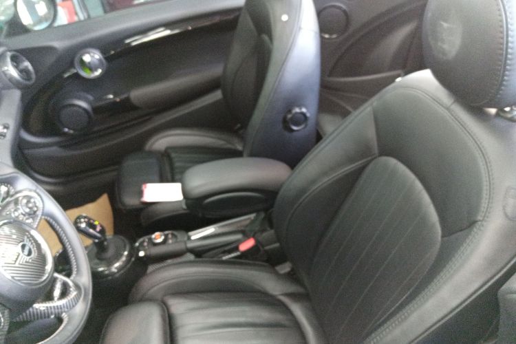 Used MINI 2018 1.5T COOPER CABRIO Artist Left Front Seat
