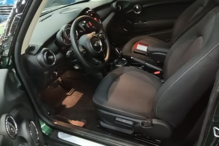 Used MINI 2018 1.5T ONE PLUS Left Front Seat