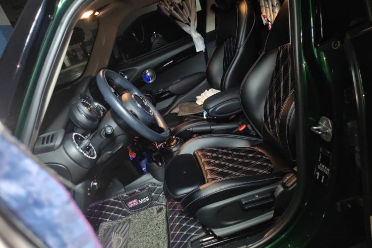 Used MINI 2018 1.5T COOPER Classic Edition Five-Door Version Left Front Seat