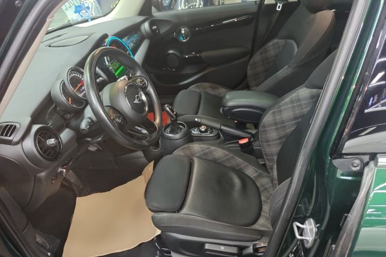 Used MINI 2018 1.5T COOPER Classic Edition Five-Door Version Left Front Seat