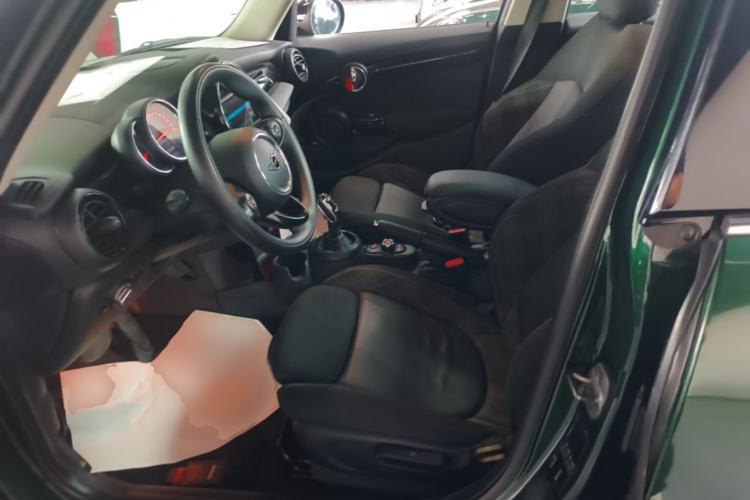Used MINI 2018 1.5T COOPER Classic Edition Five-Door Version Left Front Seat