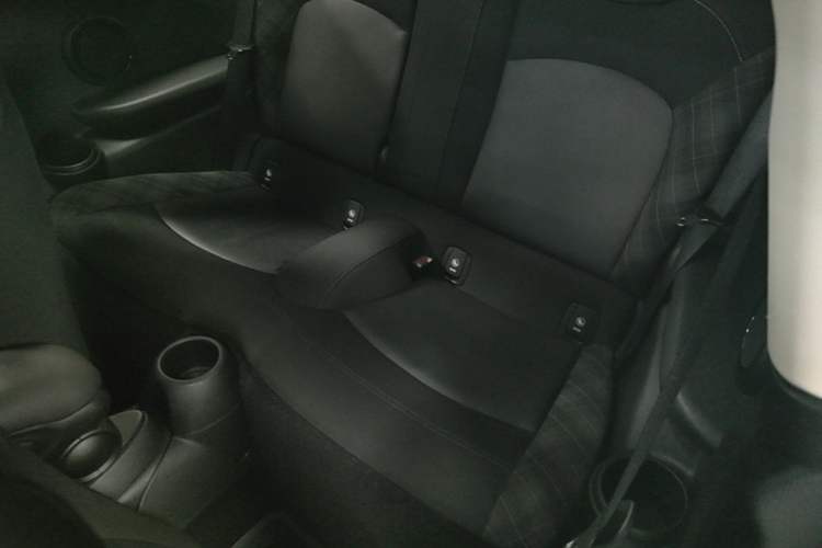 Used MINI 2018 1.5T COOPER Classic Edition Left Rear Seat