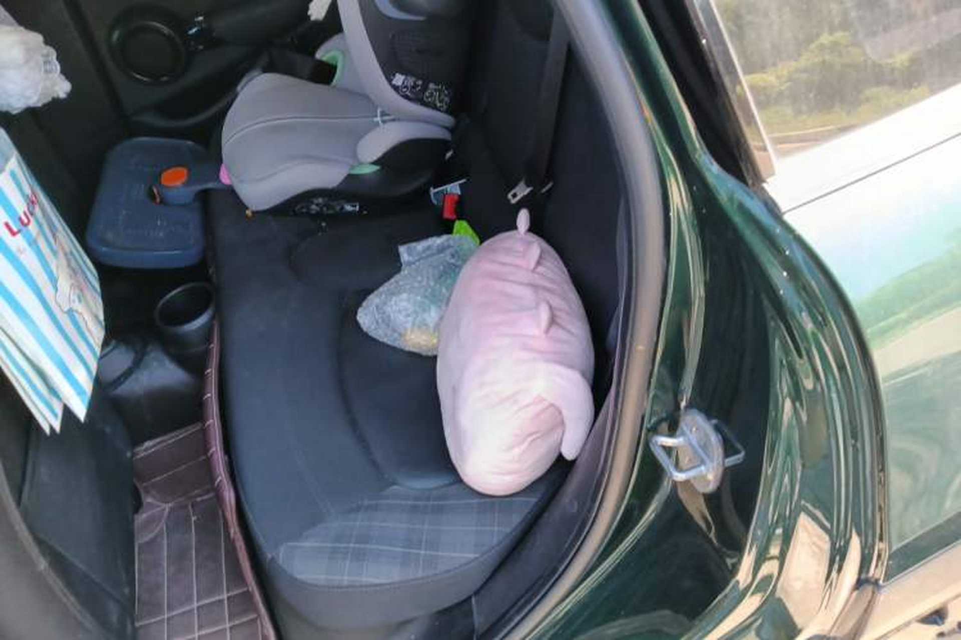 Used MINI 2018 1.5T COOPER Classic Edition Five-Door Version Left Rear Seat